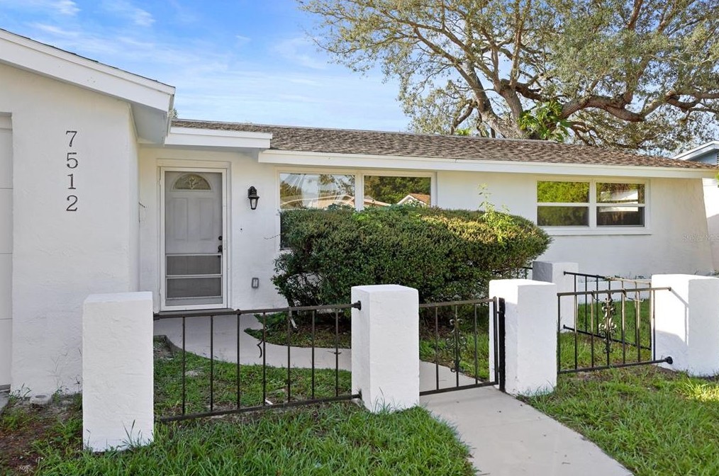 7512 Betula Dr, New Port Richey, FL 34653