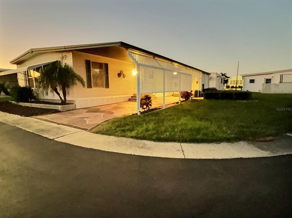 667 Sugar Palm St, Largo, FL 33778