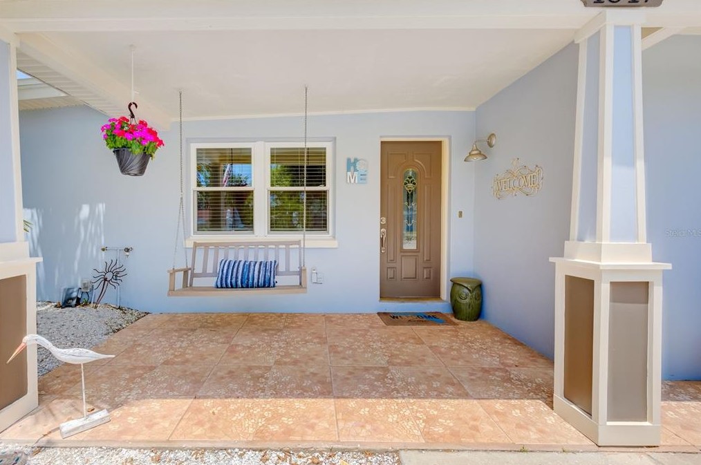 1317 Illinois Ave, Palm Harbor, FL 34683