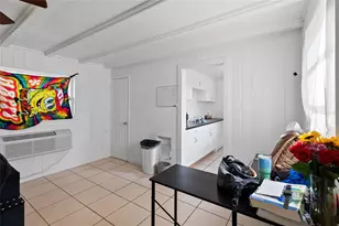 205 Santurce Ave, North Port, FL 34287 - Photo 8