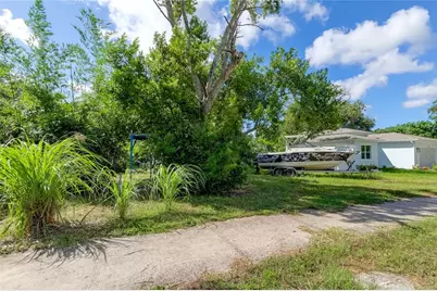 1308 E Lemon Street, Tarpon Springs, FL 34689 - Photo 12
