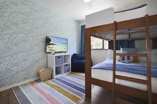 10075 W Bay St, Seminole, FL 33776 - Photo 2