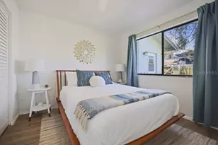 10075 W Bay St, Seminole, FL 33776 - Photo 6