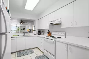 6093 Bahia Del Mar Cir, Saint Petersburg, FL 33715 - Photo 6