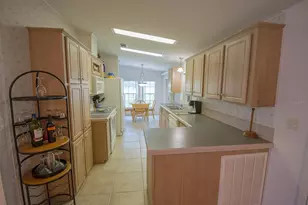 37449 Gill Ave, Zephyrhills, FL 33541 - Photo 20