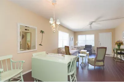 315 30 Avenue W #B201, Bradenton, FL 34205 - Photo 8