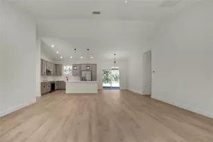 8104 N Santos Dr, Citrus Springs, FL 34434 - Photo 8