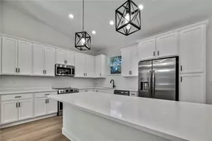 8118 N Santos Dr, Citrus Springs, FL 34434 - Photo 10