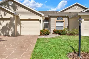 2403 Nantucket Green Ct, Sun City Center, FL 33573 - Photo 1
