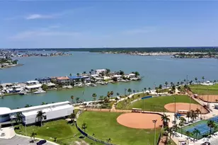 179 Medallion Blvd, Madeira Beach, FL 33708 - Photo 26