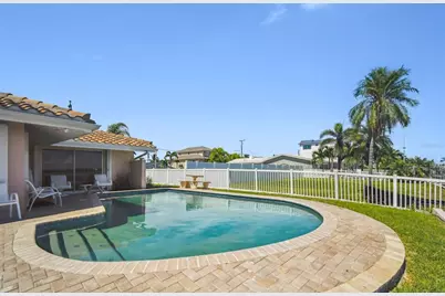 529 Johns Pass Avenue, Madeira Beach, FL 33708 - Photo 36