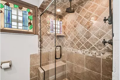 529 Johns Pass Avenue, Madeira Beach, FL 33708 - Photo 32