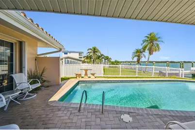 529 Johns Pass Avenue, Madeira Beach, FL 33708 - Photo 34