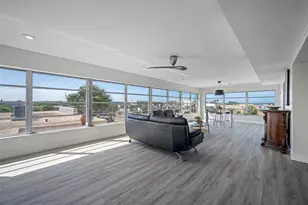 6363 Gulf Winds Dr, Saint Pete Beach, FL 33706 - Photo 10