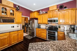 5944 Bay Dr S, Gulfport, FL 33707 - Photo 14
