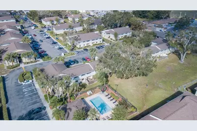 237 Thorn Tree Place #237, Brandon, FL 33510 - Photo 40