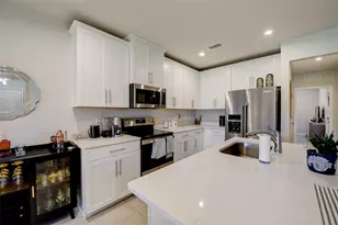 18027 Turning Leaf Cir, Land O Lakes, FL 34638 - Photo 8