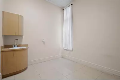 3730 Tampa Road #3730-B, Palm Harbor, FL 34684 - Photo 18