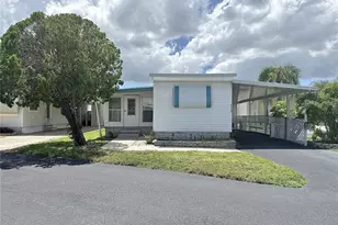 7164 Mt Georgetown Dr NE, Saint Petersburg, FL 33702 - Photo 1