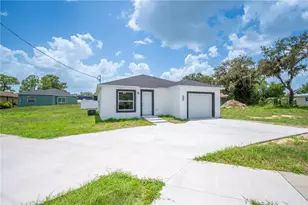 242 Green St, Auburndale, FL 33823 - Photo 1