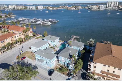 483 E Shore Drive #D3, Clearwater Beach, FL 33767 - Photo 24