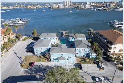 483 E Shore Drive #D3, Clearwater Beach, FL 33767 - Photo 30