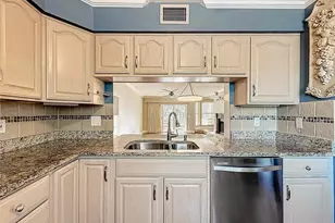 1710 Lighthouse Terrace S, South Pasadena, FL 33707 - Photo 10