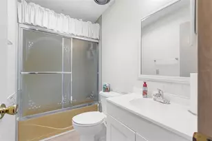 34124 Estates Ln, Wesley Chapel, FL 33543 - Photo 24
