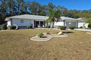 1707 New Bedford Dr, Sun City Center, FL 33573 - Photo 2