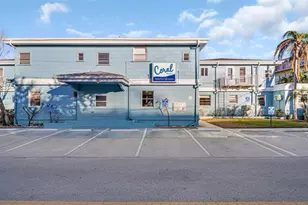 483 E Shore Dr, Clearwater Beach, FL 33767 - Photo 18