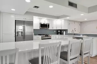 1430 Gulf Blvd, Clearwater Beach, FL 33767 - Photo 8