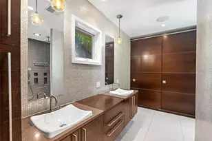808 Monterey Blvd NE, Saint Petersburg, FL 33704 - Photo 26
