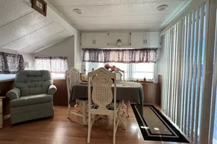 35127 Danny Dr, Zephyrhills, FL 33541 - Photo 22