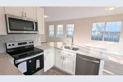 9060 Moonlit Meadows Loop, Riverview, FL 33578 - Photo 10