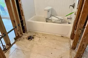 1711 Michigan Ave NE, Saint Petersburg, FL 33703 - Photo 22