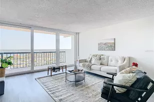 400 Island Way, Clearwater Beach, FL 33767 - Photo 20