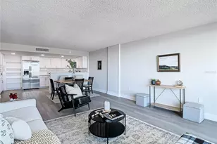 400 Island Way, Clearwater Beach, FL 33767 - Photo 24