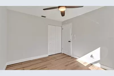 7801 17th Way N, Saint Petersburg, FL 33702 - Photo 32