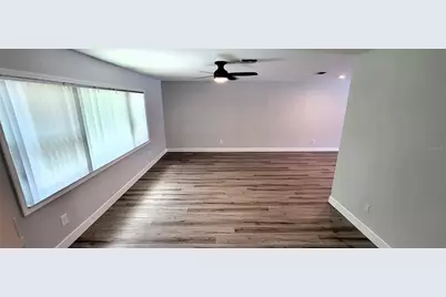 7801 17th Way N, Saint Petersburg, FL 33702 - Photo 10