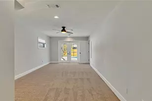 7801 17th Way N, Saint Petersburg, FL 33702 - Photo 22