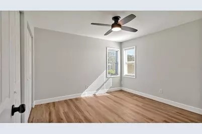 7801 17th Way N, Saint Petersburg, FL 33702 - Photo 24