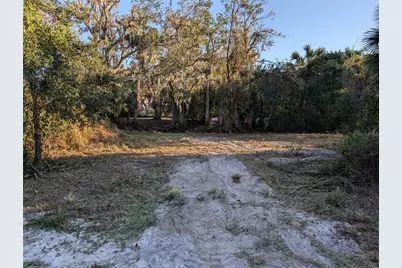 8839 Richmond Street, Gibsonton, FL 33534 - Photo 10