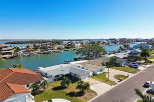 545 Lillian Dr, Madeira Beach, FL 33708 - Photo 98