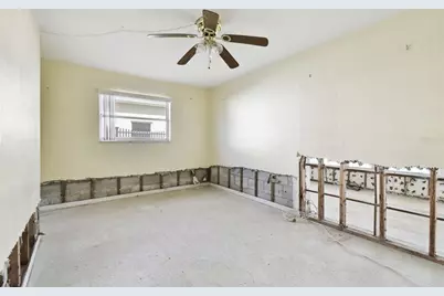 545 Lillian Drive, Madeira Beach, FL 33708 - Photo 44
