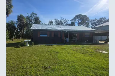 215 17th Street NW, Ruskin, FL 33570 - Photo 1