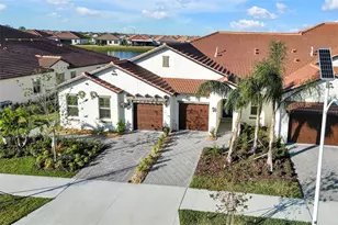17523 Holly Wl Ave, Wimauma, FL 33598 - Photo 1