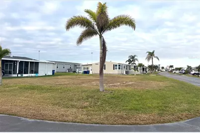 501 San Clemente Circle, North Port, FL 34287 - Photo 2