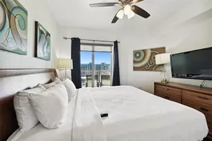 11605 Gulf Blvd, Treasure Island, FL 33706 - Photo 28