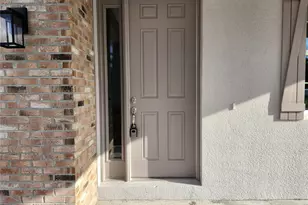 413 Shannon Ests Ct, Plant City, FL 33563 - Photo 6