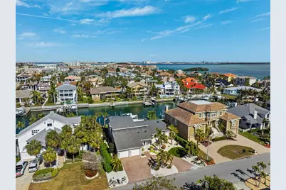 123 8th Street E, Tierra Verde, FL 33715 - Photo 62